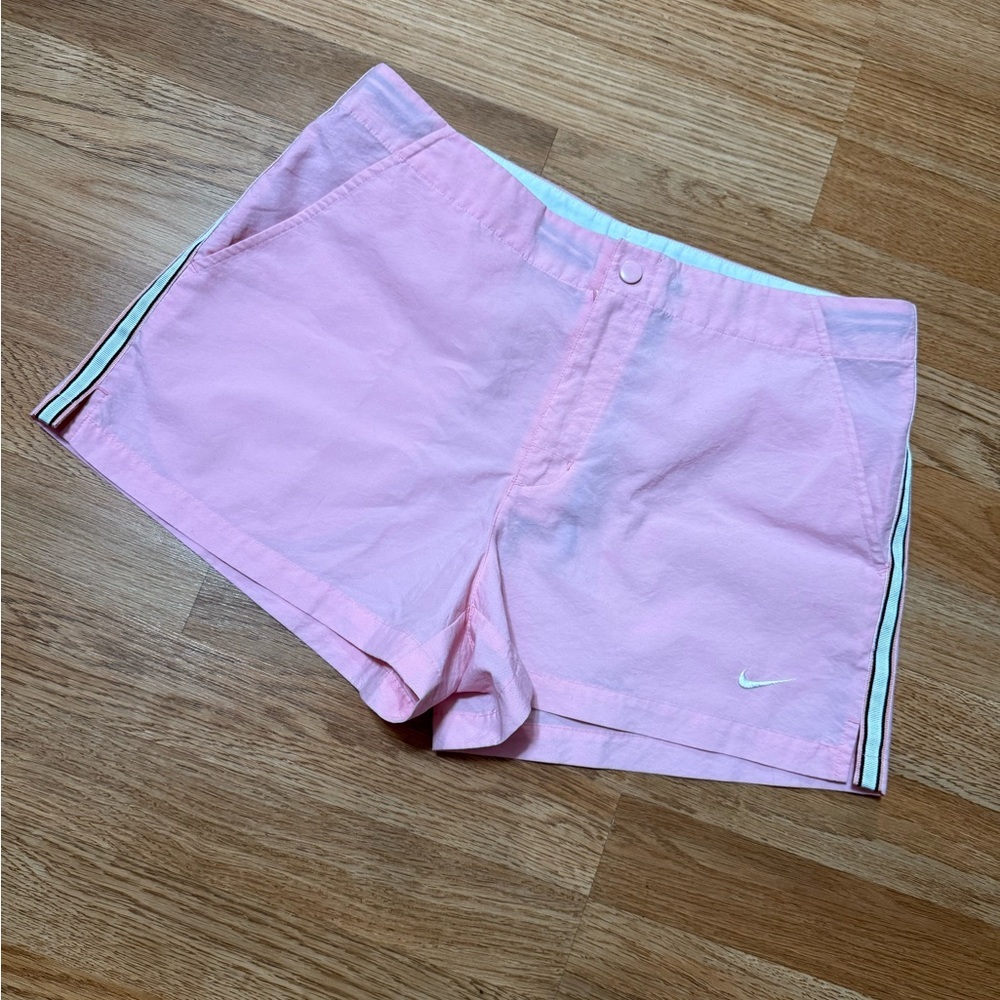 Nike Women’s Casual Pink Shorts Size M